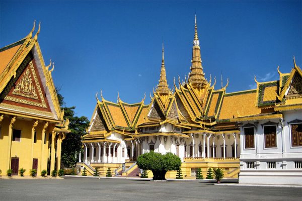 Phnom Penh – Royal Palace Tour