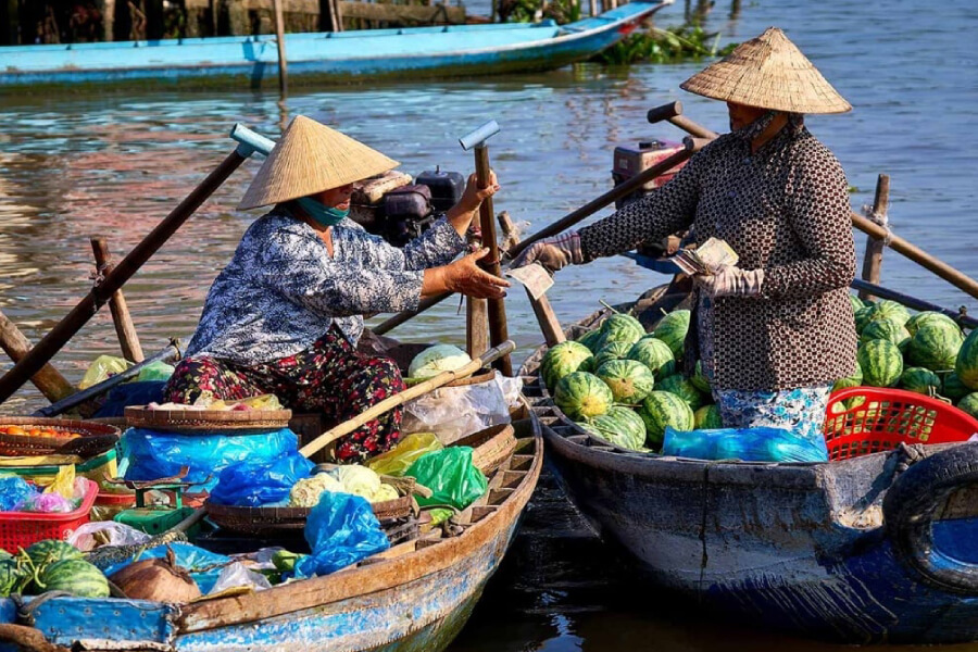 Cai Be Floating Market - Indochina tours