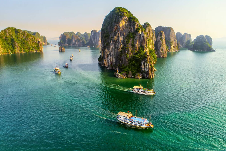 Ha Long Bay - Indochina tour package