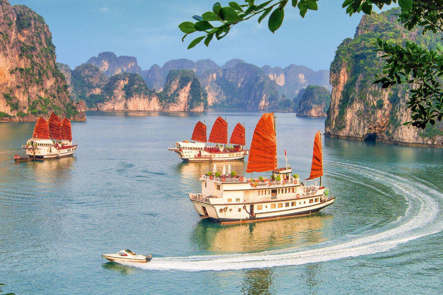 Halong Bay - Multi country asia tours