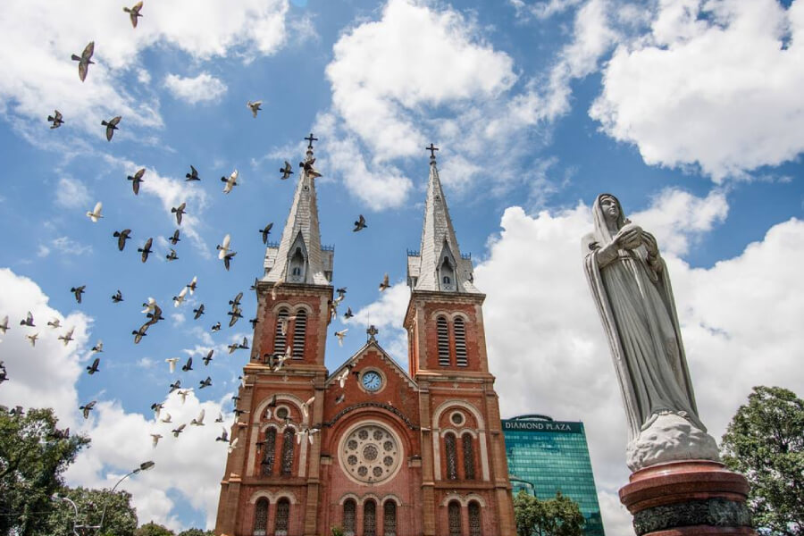 Notre Dame Cathedral - Multi country asia tours