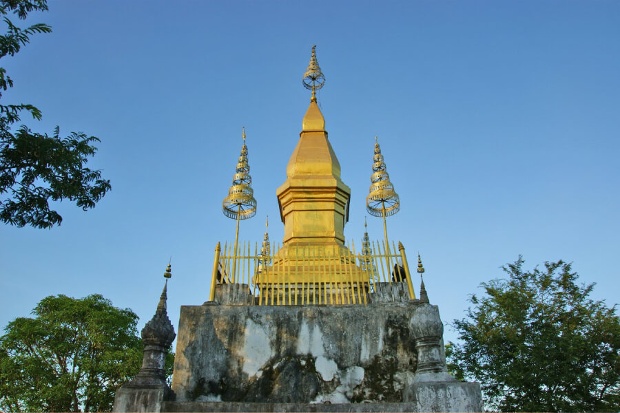 Phousi Mount - Indochina tour packages