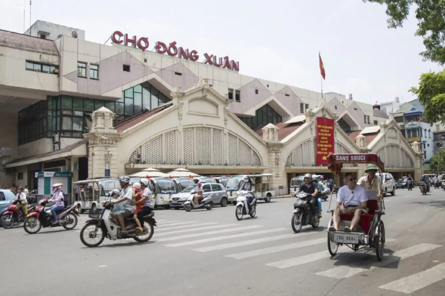 Dong-Xuan-Market-Indochina tours