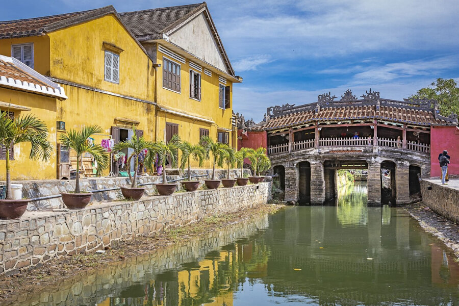 Japanese Covered Bridge - Indochina Tours