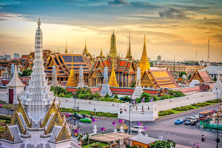 Grand Royal Palace - Multi country Asia tours