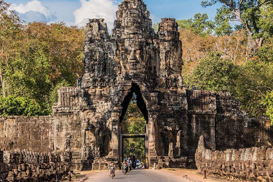 Angkor Thom, Cambodia - Vietnam Cambodia tours