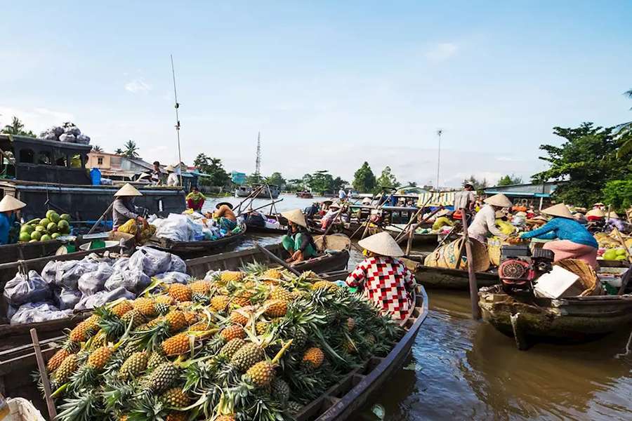 Cai Rang Floating Market - Vietnam and Cambodia tours
