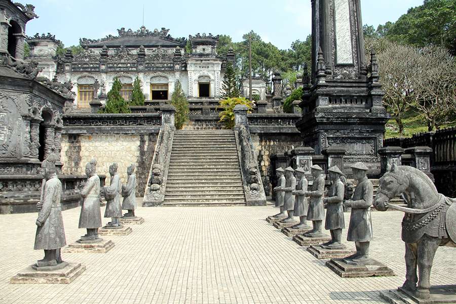 King Khai Dinh Tomb - Vietnam Cambodia tours