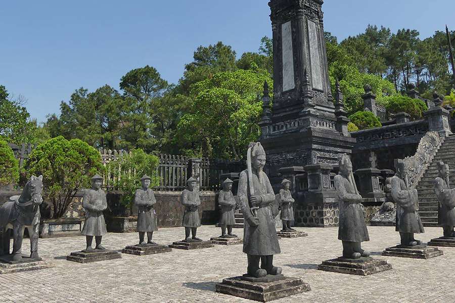 King Khai Dinh tomb - Vietnam and Cambodia tours