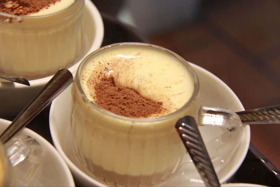 Vietnamese egg coffee - Indochina tour packages