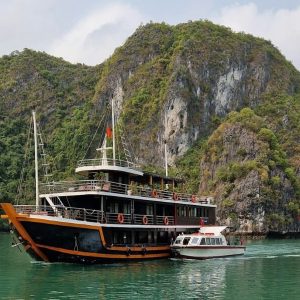 Indochina tours - North Vietnam & Laos Tour – 11 Days