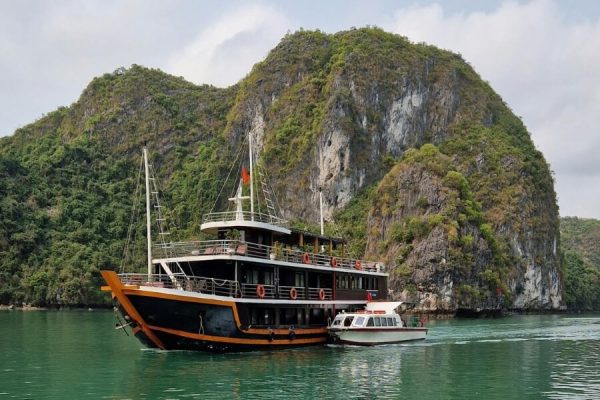 Indochina tours - North Vietnam & Laos Tour – 11 Days