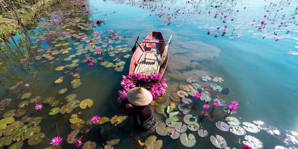 trang an ninh binh - vietnam laos trip 11 days